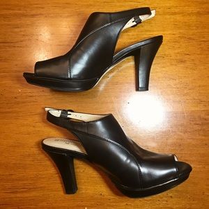 Naturalizer Black Heels